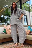Nonni Gingham 7/8 Barrel Pant Chocolate